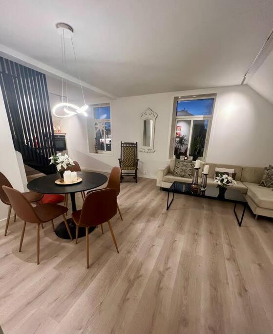 I Hjertet Av Nordens Paris. Lejlighed Tromsø Eksteriør billede